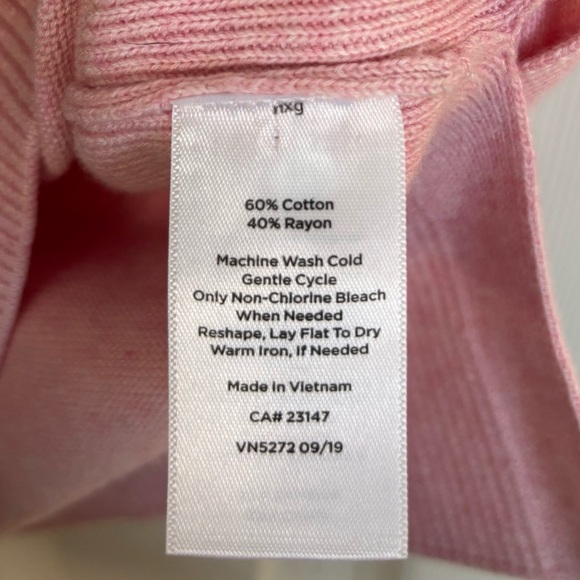 Talbots Cardigan Sweater Women’s size: small petite color: soft pink - Picture 6 of 6